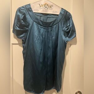 BCBGMAXAZRIA Silk/Cotton women’s top.  Turquoise in color. Size L
